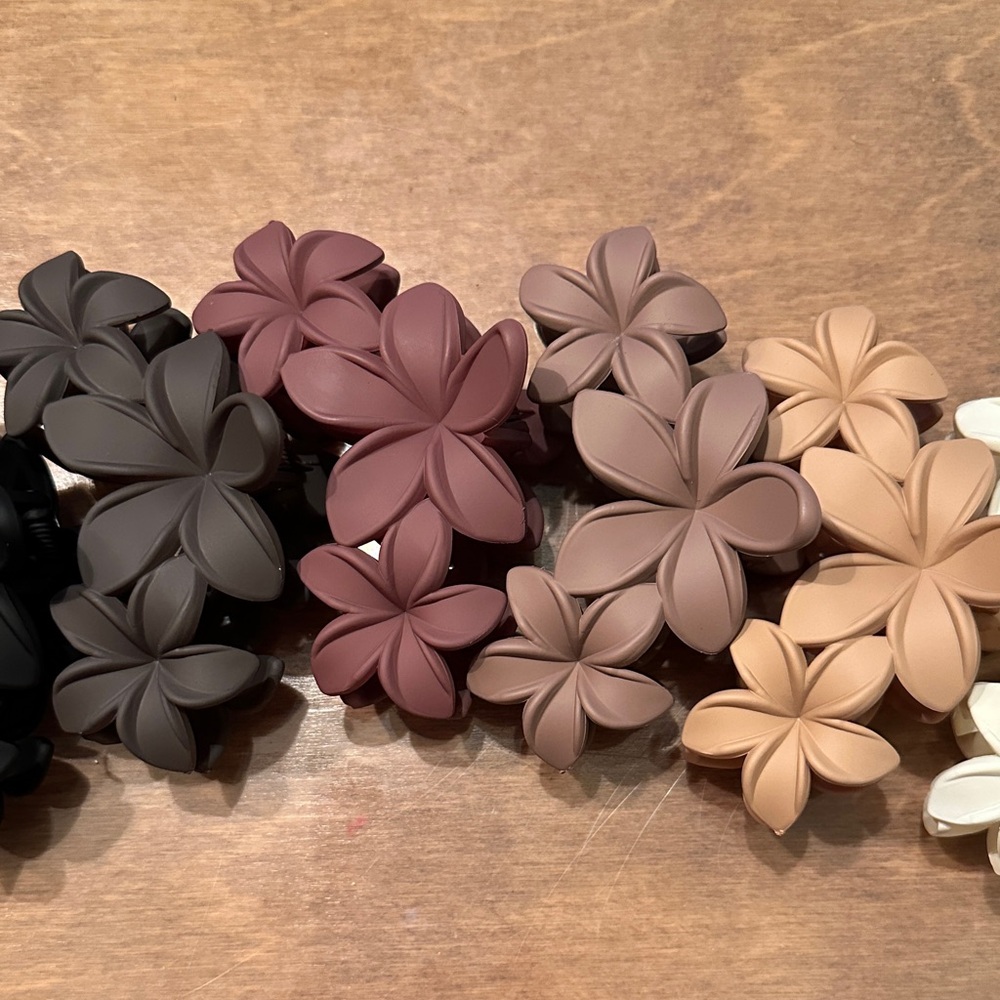 Large Floral Hair Clip